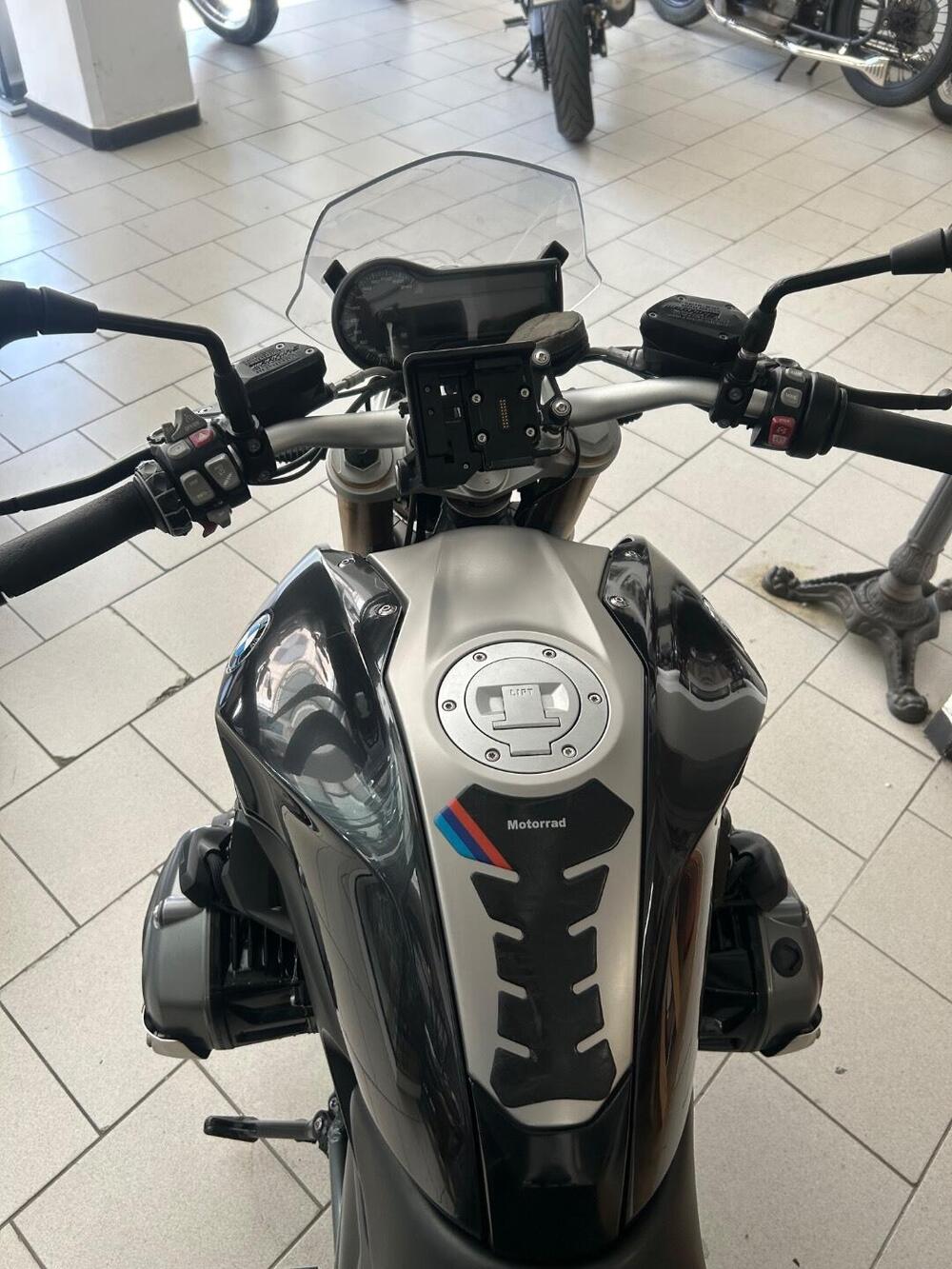 Bmw R 1200 R (2015 - 16) (3)