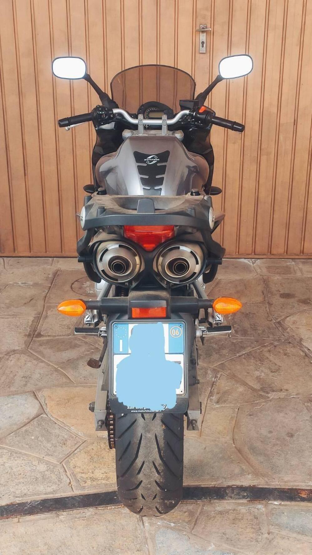 Yamaha FZ6 Fazer (2004 - 07) (2)