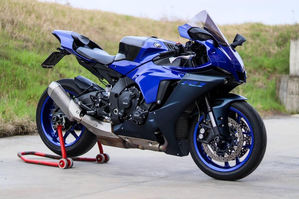 Yamaha YZF R1 (2020 - 25)