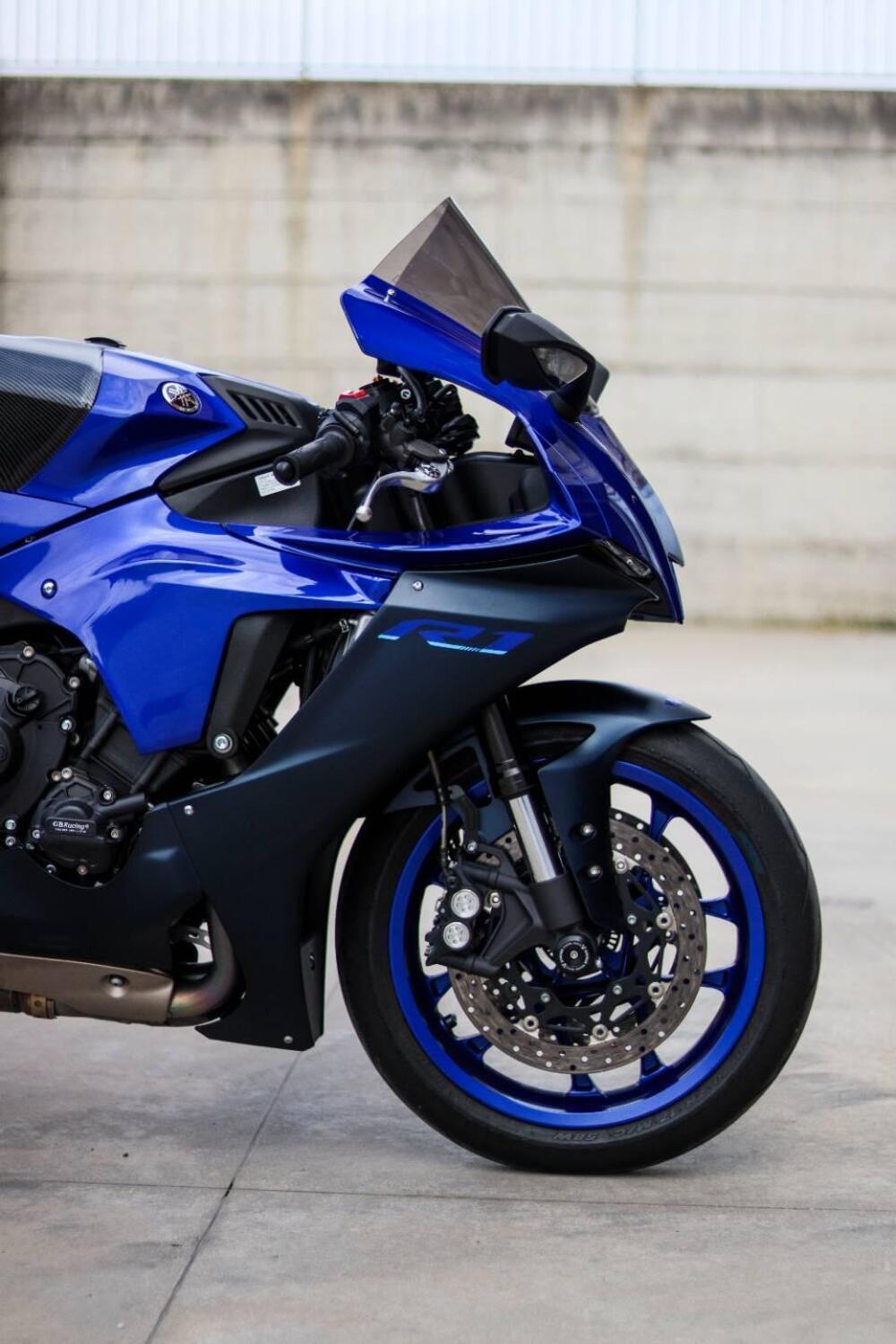 Yamaha YZF R1 (2020 - 25) (13)