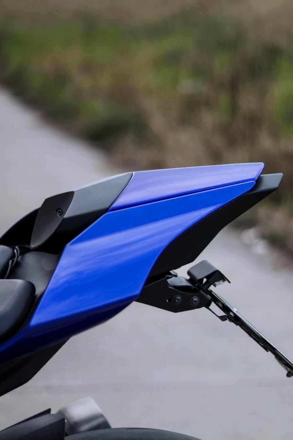 Yamaha YZF R1 (2020 - 25) (19)