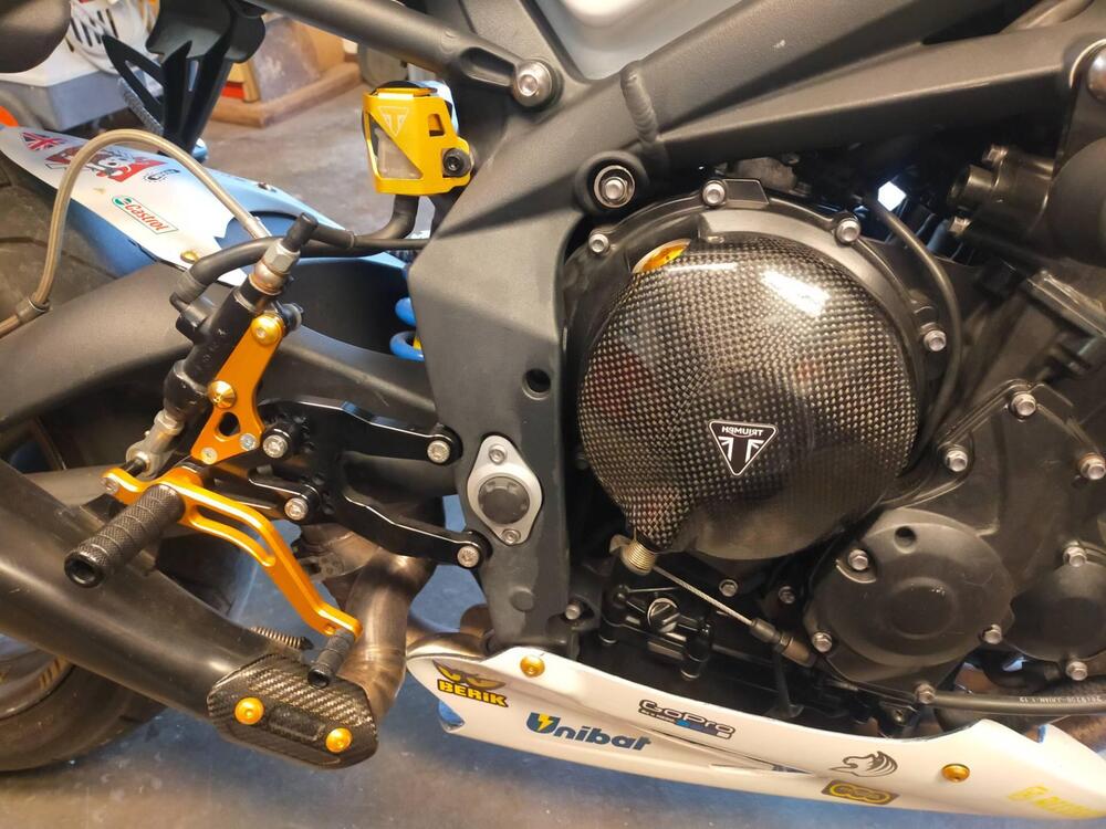 Triumph Street Triple R (2009 - 12) (6)