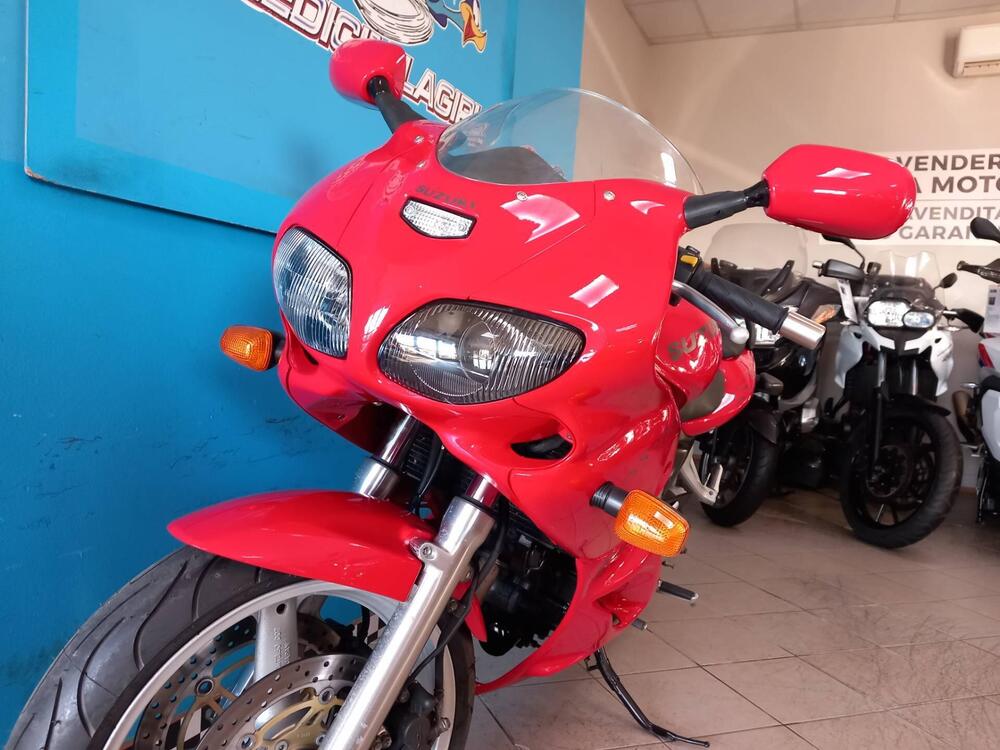 Suzuki SV 650 S (1999 - 02) (7)