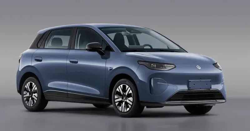 Leapmotor B03: ecco la nuova elettrica compatta che sfida Renault 5 con pi&ugrave; spazio e tecnologia