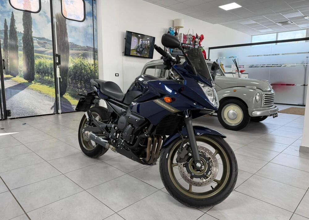 Yamaha XJ6 (2008 - 15) (3)