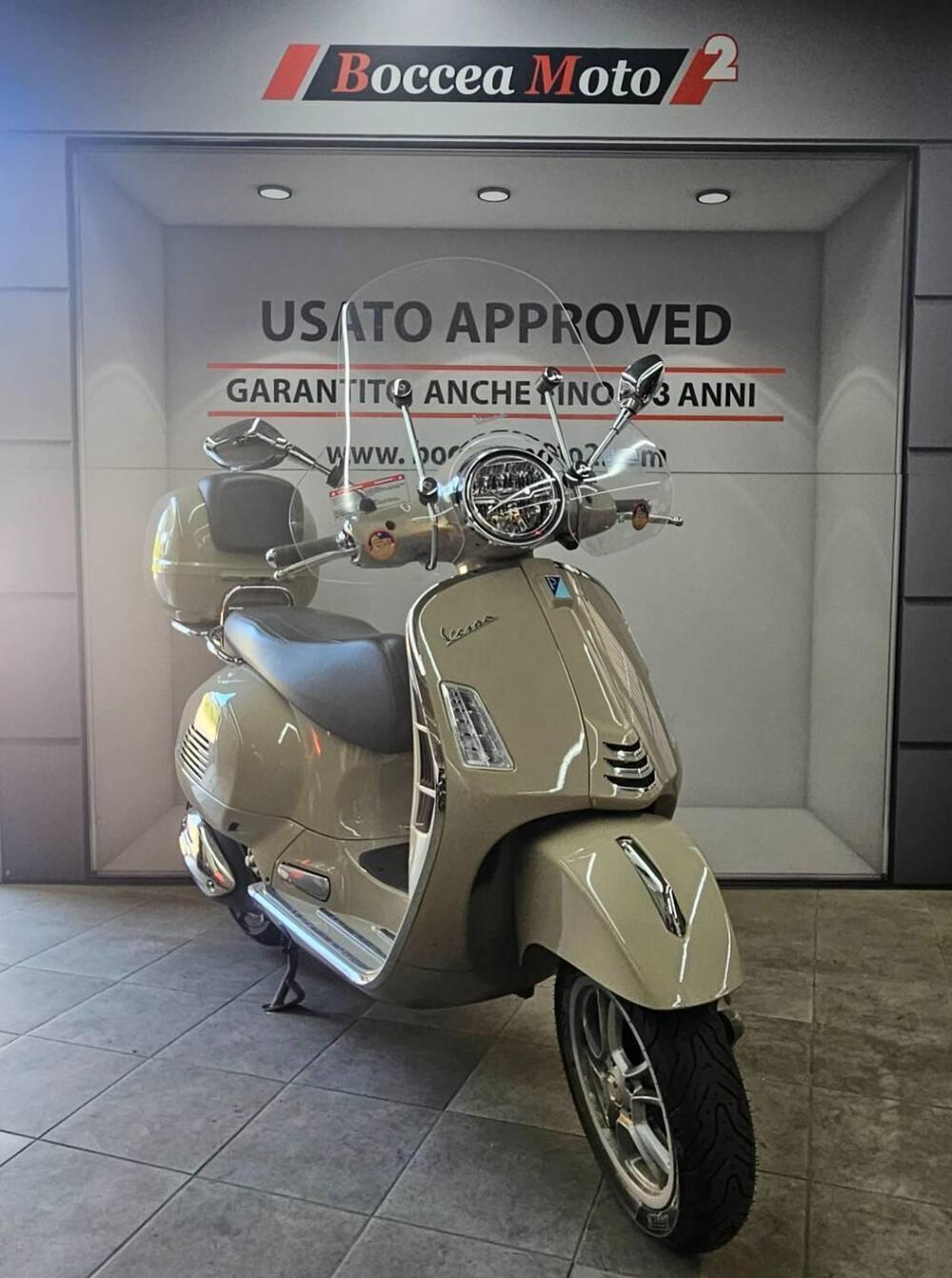 Vespa GTS 300 Hpe (2021 - 22) (3)