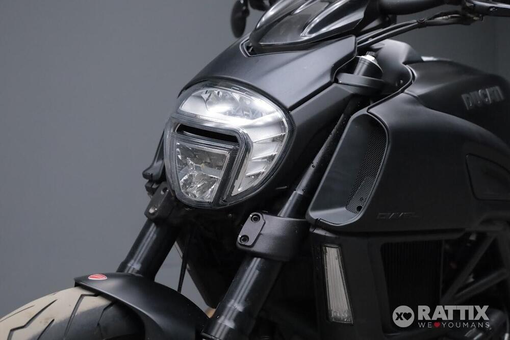Ducati Diavel 1200 (2014 - 16) (6)