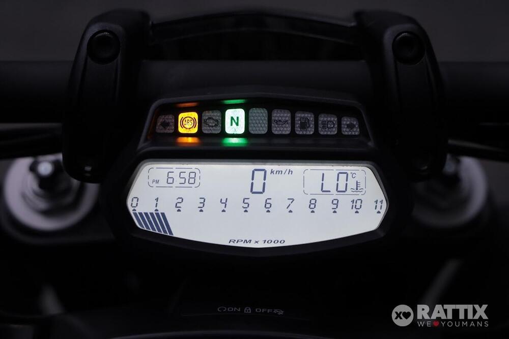 Ducati Diavel 1200 (2014 - 16) (14)
