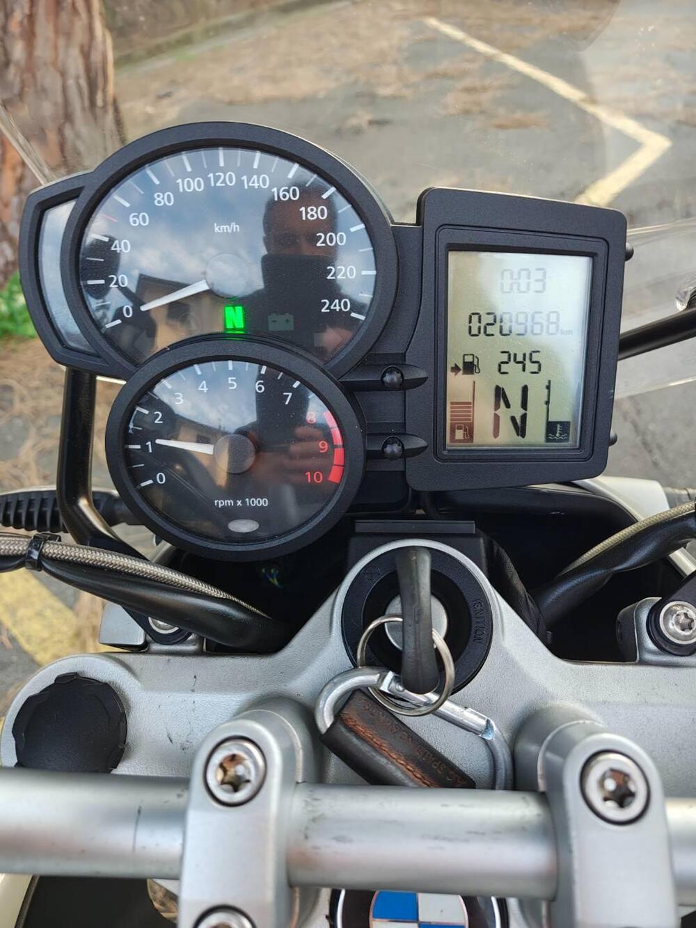 Bmw R 1200 R (2006 - 11) (2)