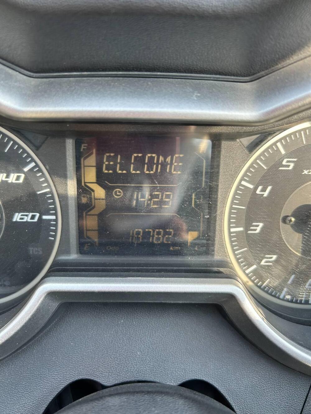 Yamaha X-Max 300 ABS (2017 - 20) (6)