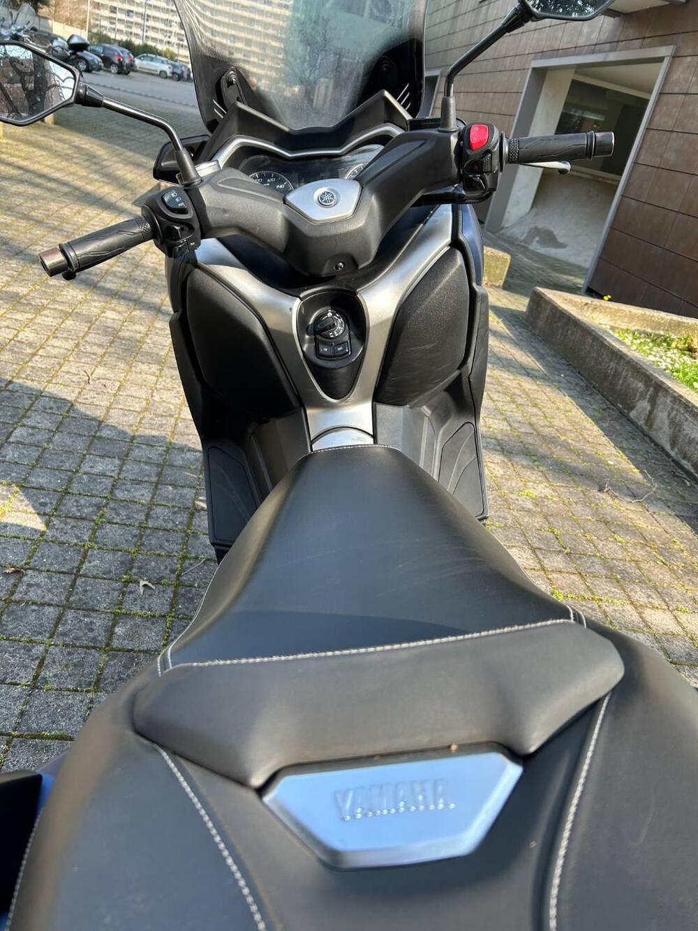 Yamaha X-Max 300 ABS (2017 - 20) (8)