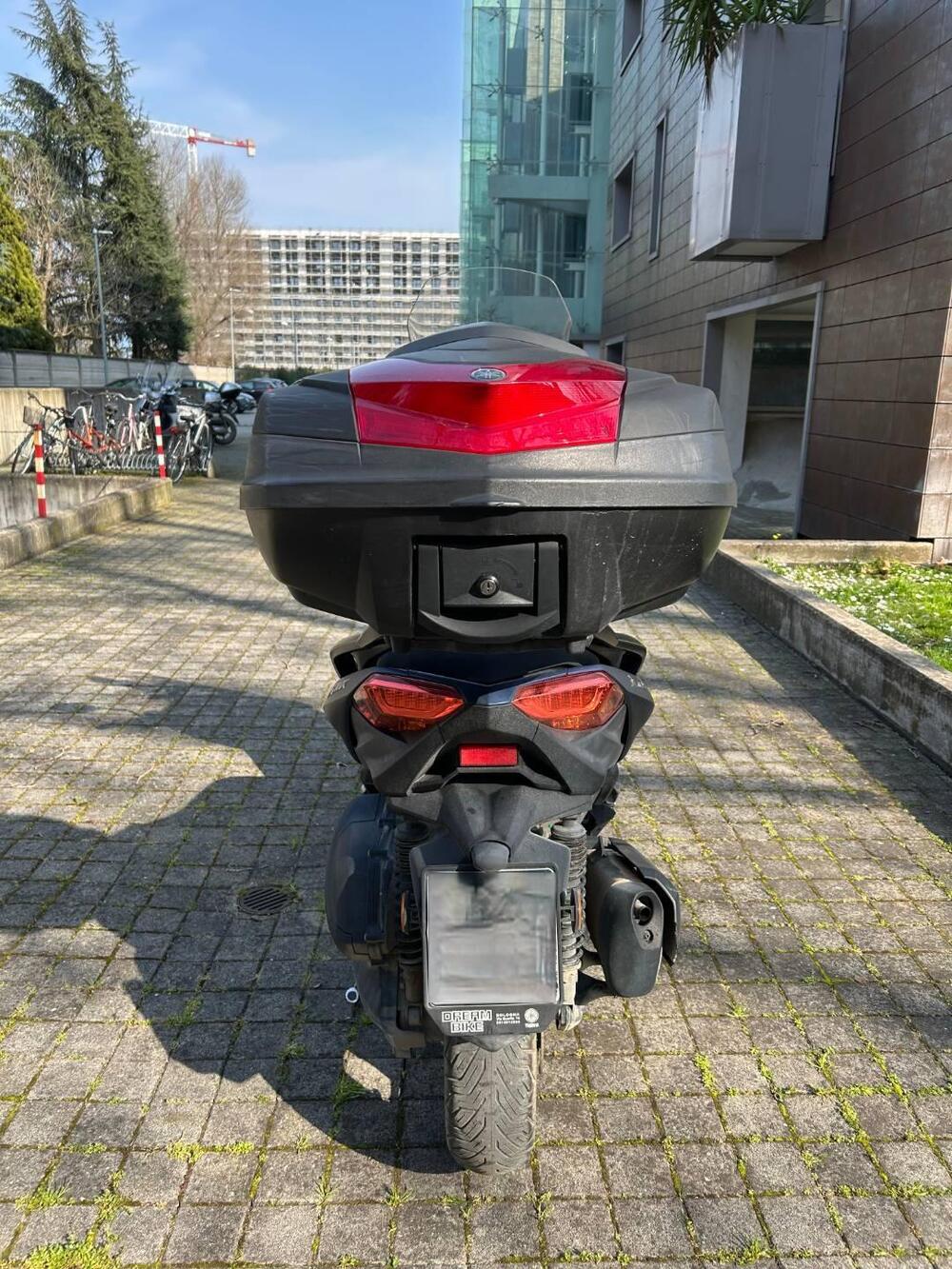 Yamaha X-Max 300 ABS (2017 - 20) (10)