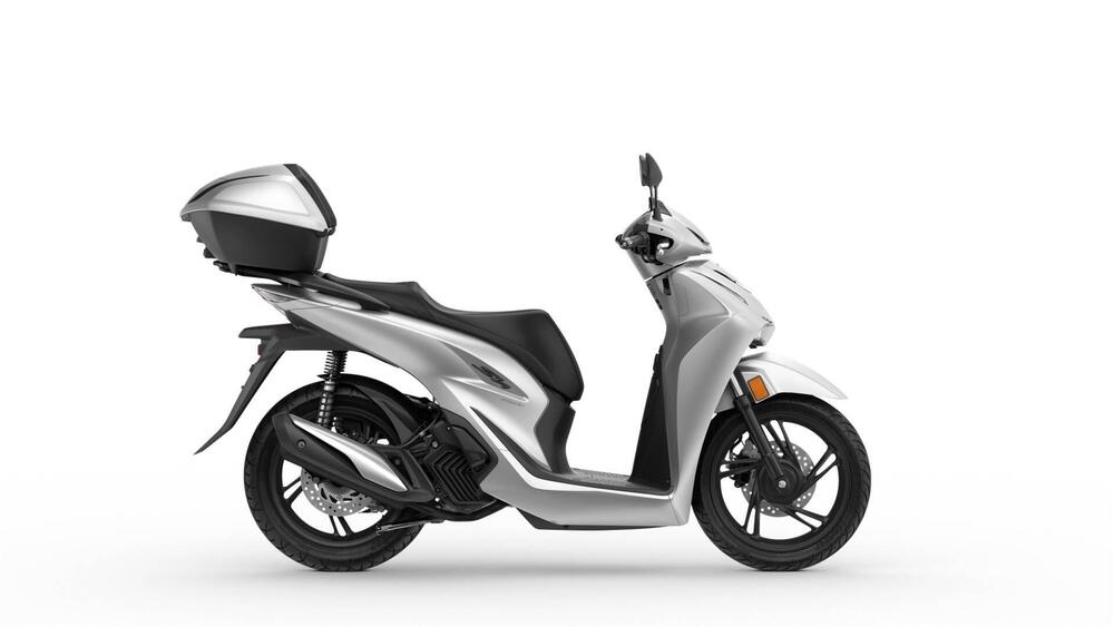 Honda SH 150 (2026) (4)
