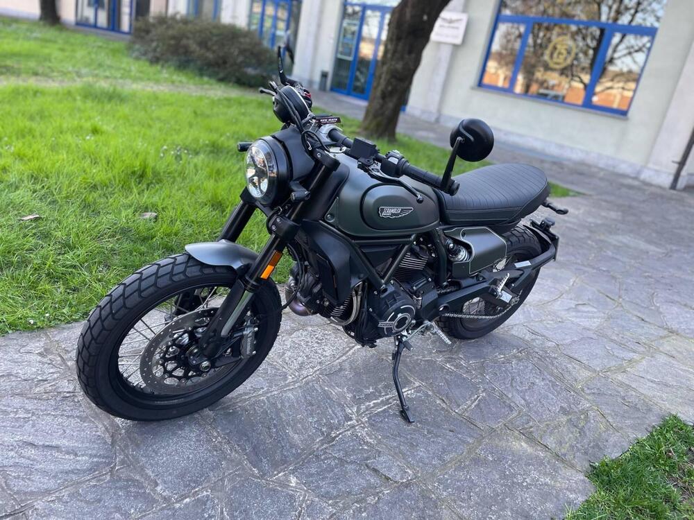 Ducati Scrambler 800 Night Shift (2021 - 22) (3)