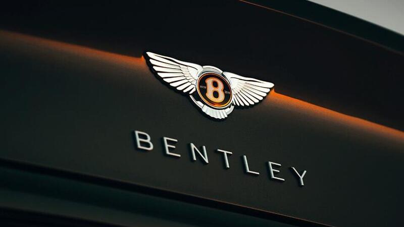 Bentley taglia 275 posti: utili in calo e crisi del lusso, frenano anche l&rsquo;elettrico