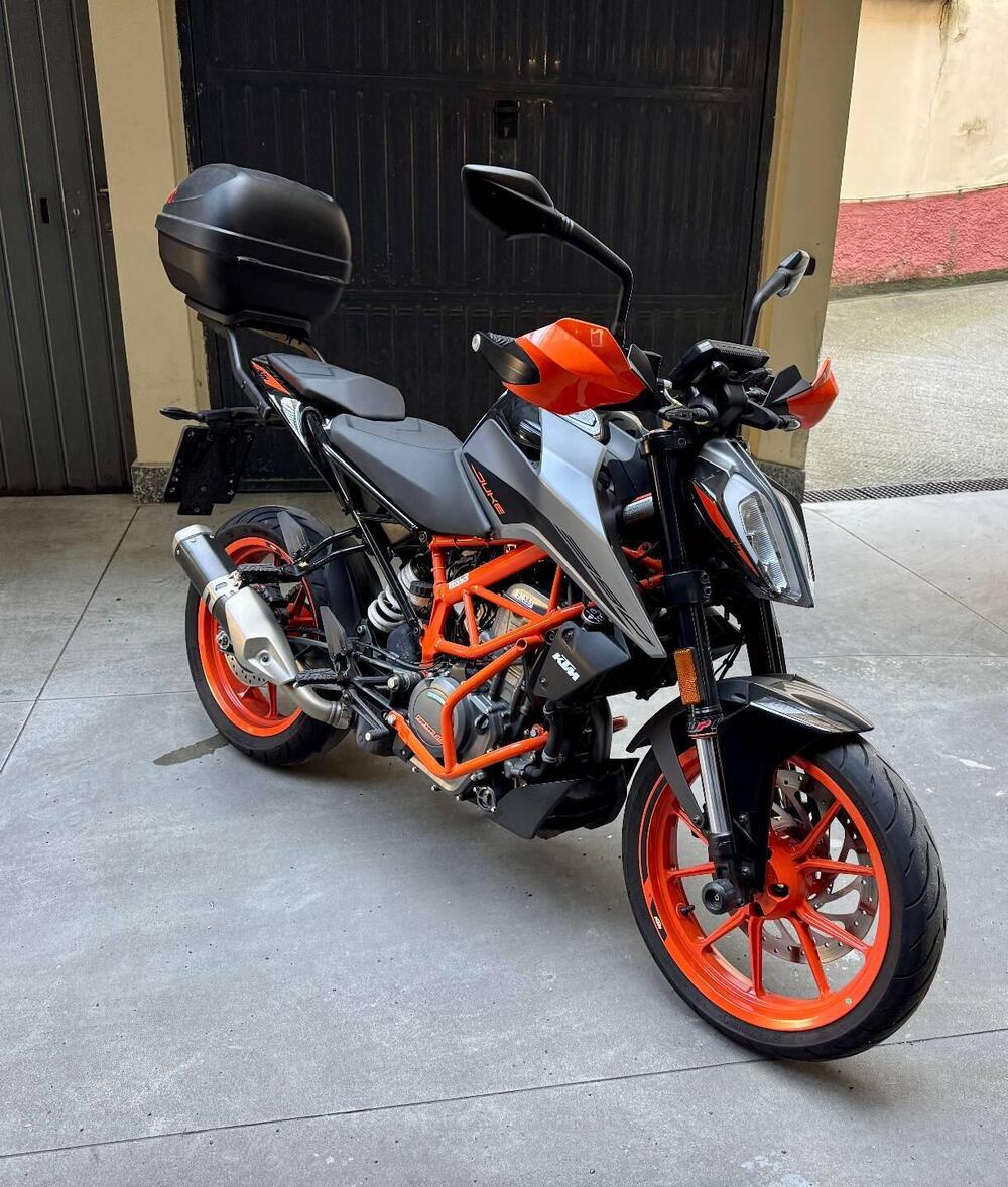 KTM 390 Duke (2021 - 23) (2)