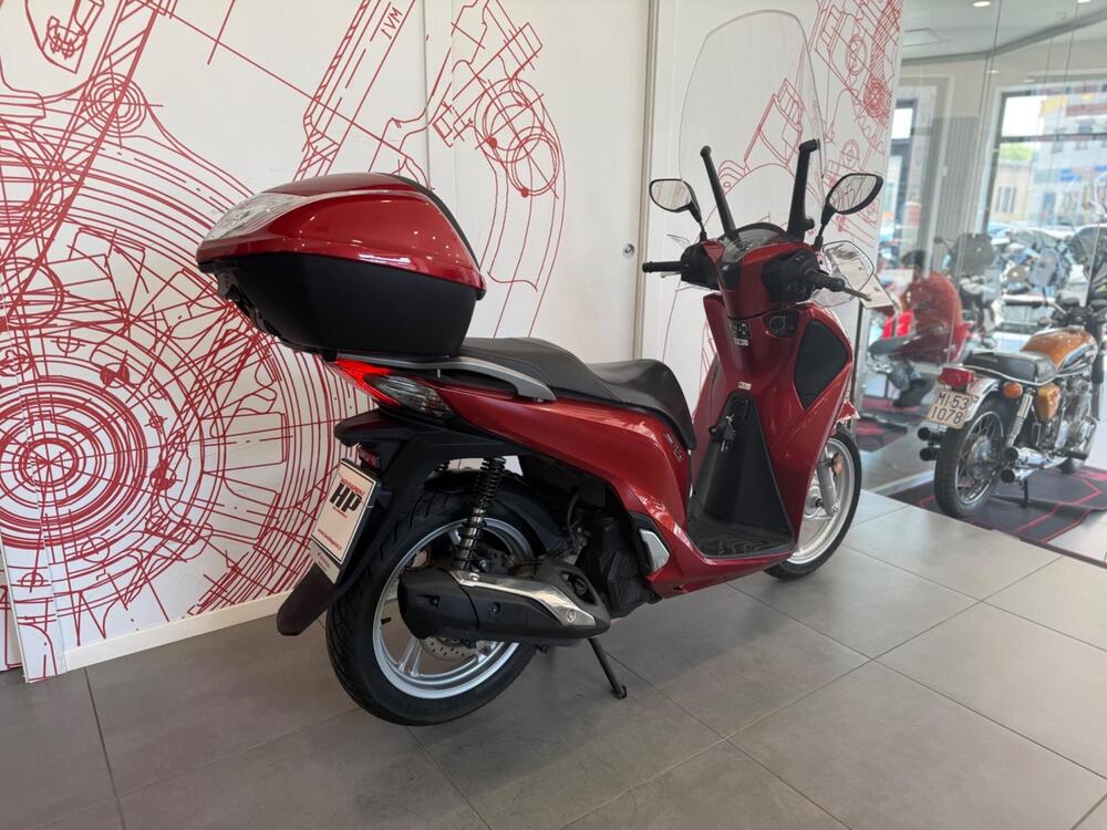 Honda SH 150i (2017 - 19) (3)