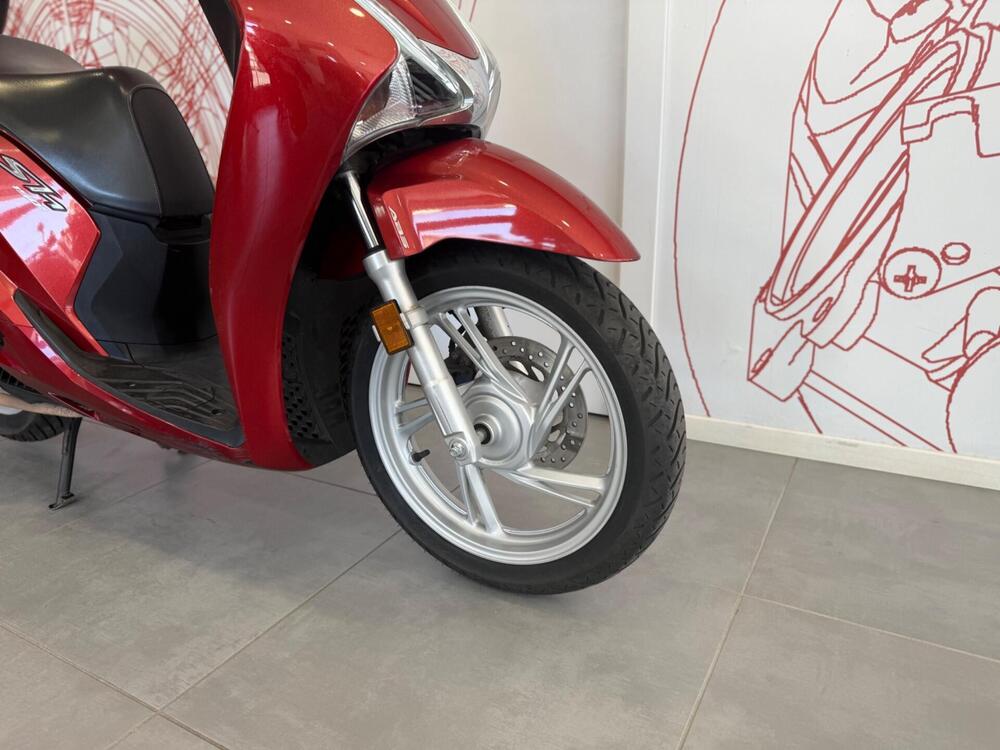 Honda SH 150i (2017 - 19) (9)