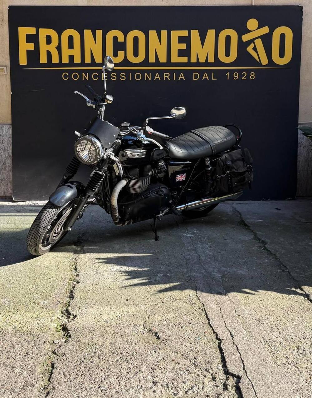 Triumph Bonneville T100 (2008 - 16) (4)