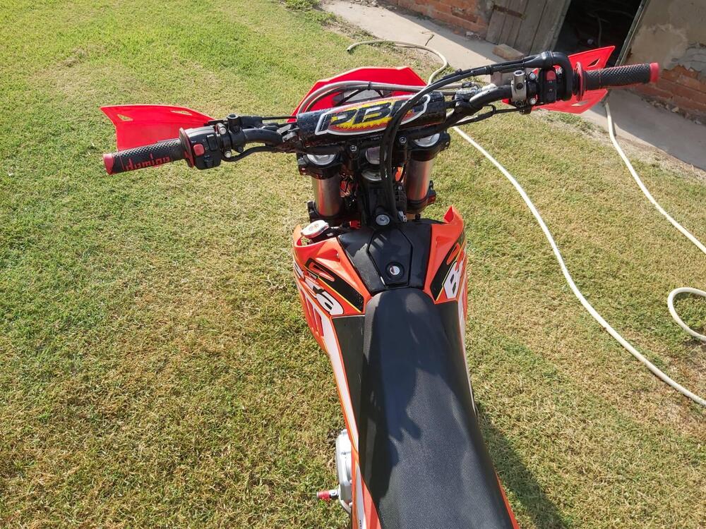 Betamotor RR 125 4T Enduro LC (2018 - 20) (9)