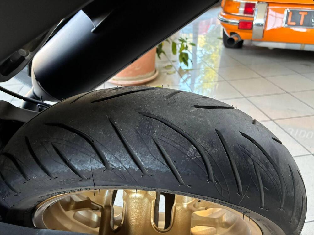 Yamaha T-Max 560 Tech Max (2022 - 24) (5)