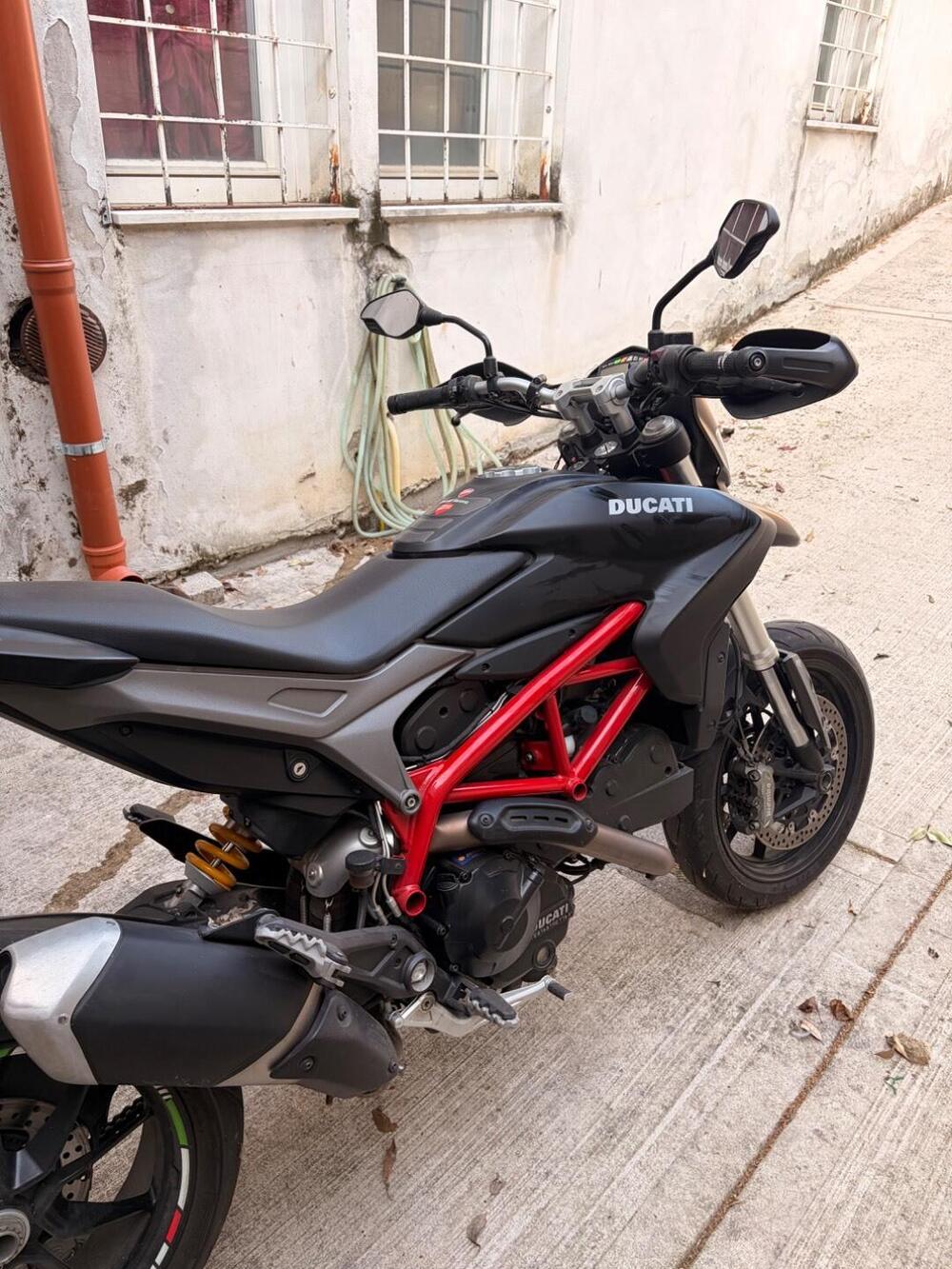 Ducati Hypermotard 821 (2013 - 15) (5)