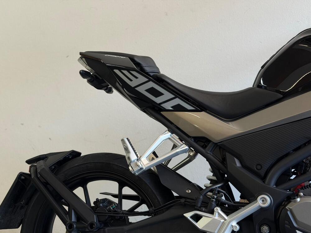CFMOTO 300NK (2021 - 26) (2)