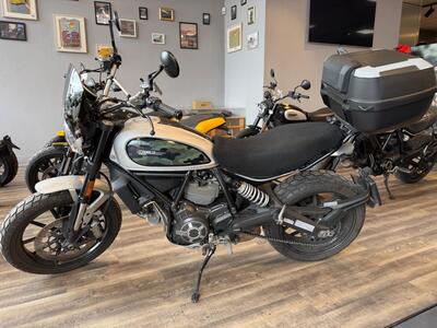 Ducati Scrambler 800 Icon (2017 - 20) usata