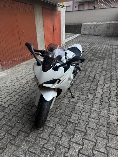 Ducati SuperSport 950 S (2021 - 24) usata