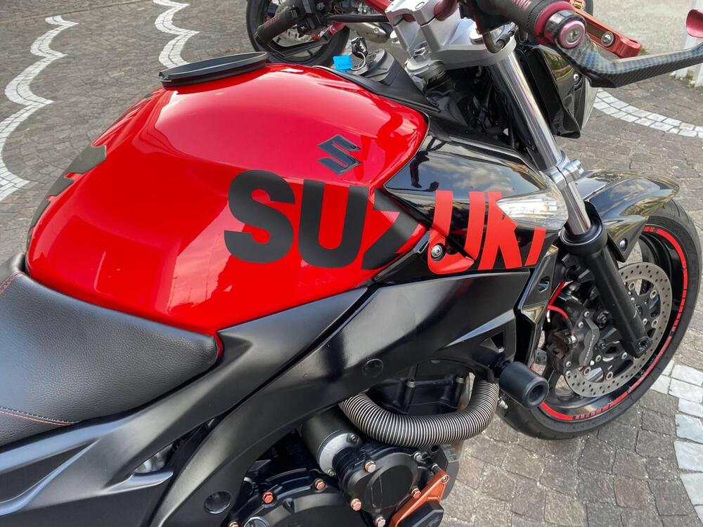 Suzuki GSR 600 (2006 - 11) (5)