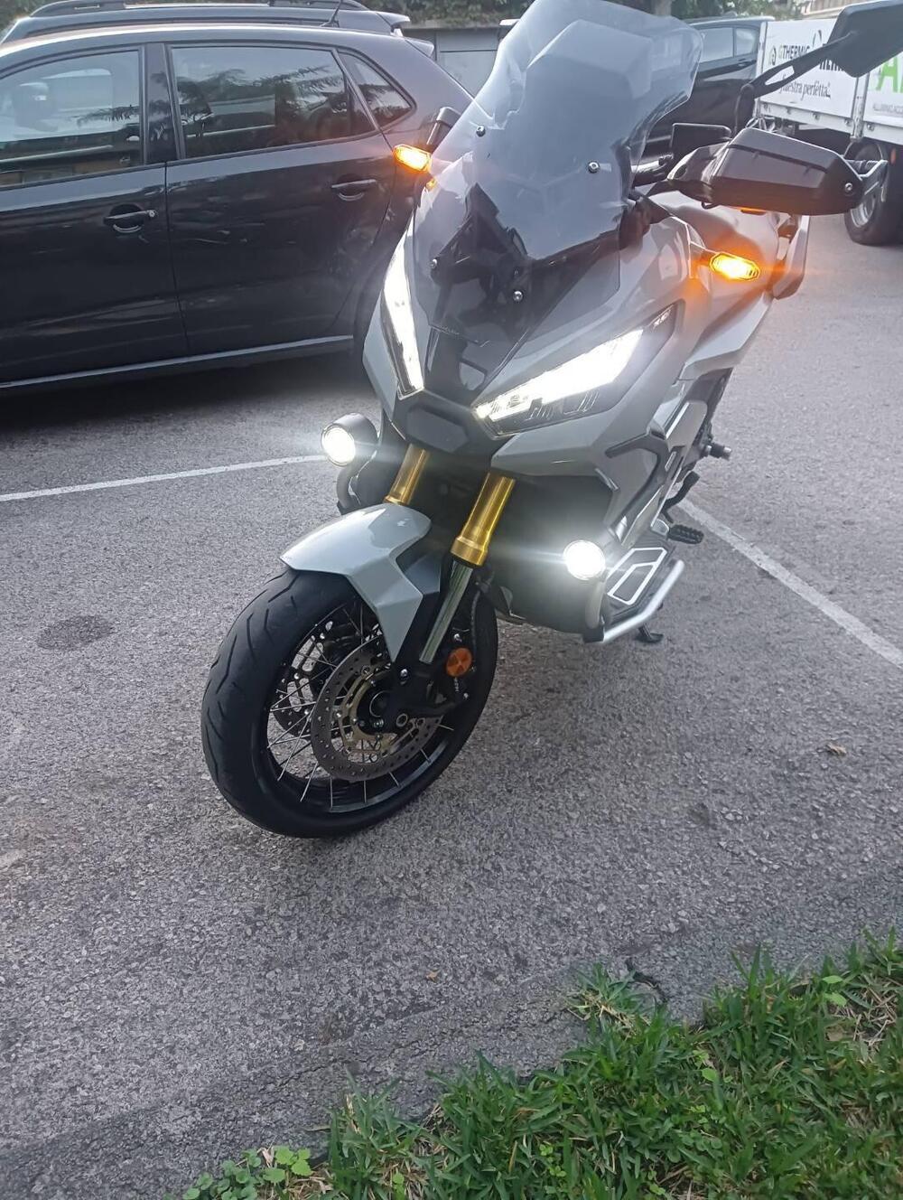 Honda X-ADV 750 DCT Gravel (2021 - 24) (6)