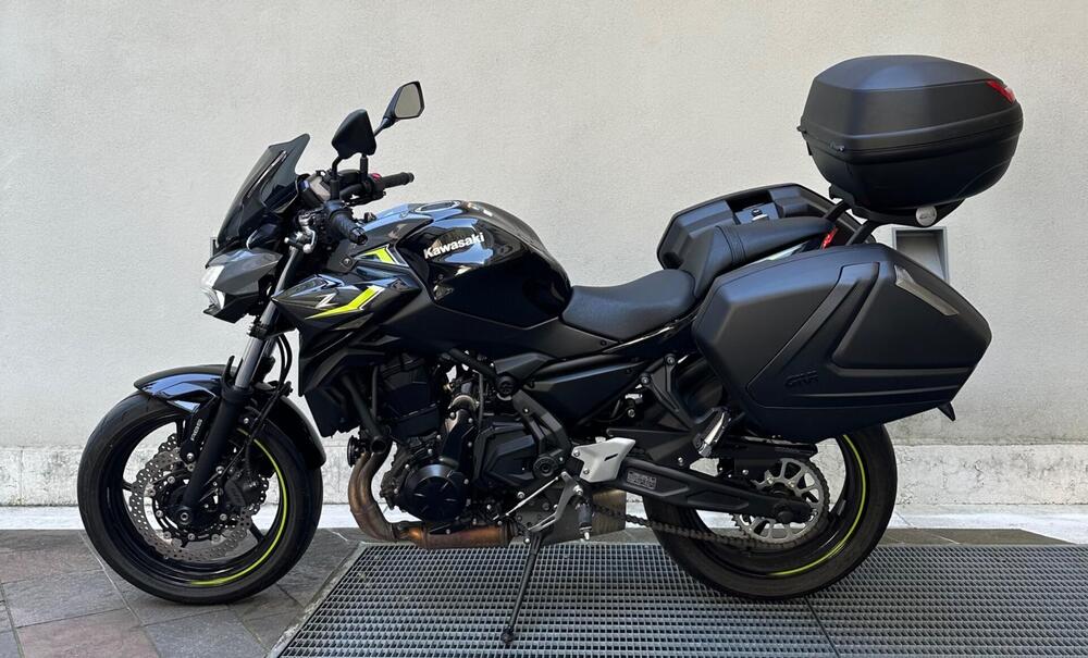 Kawasaki Z 650 (2025 - 26) (4)