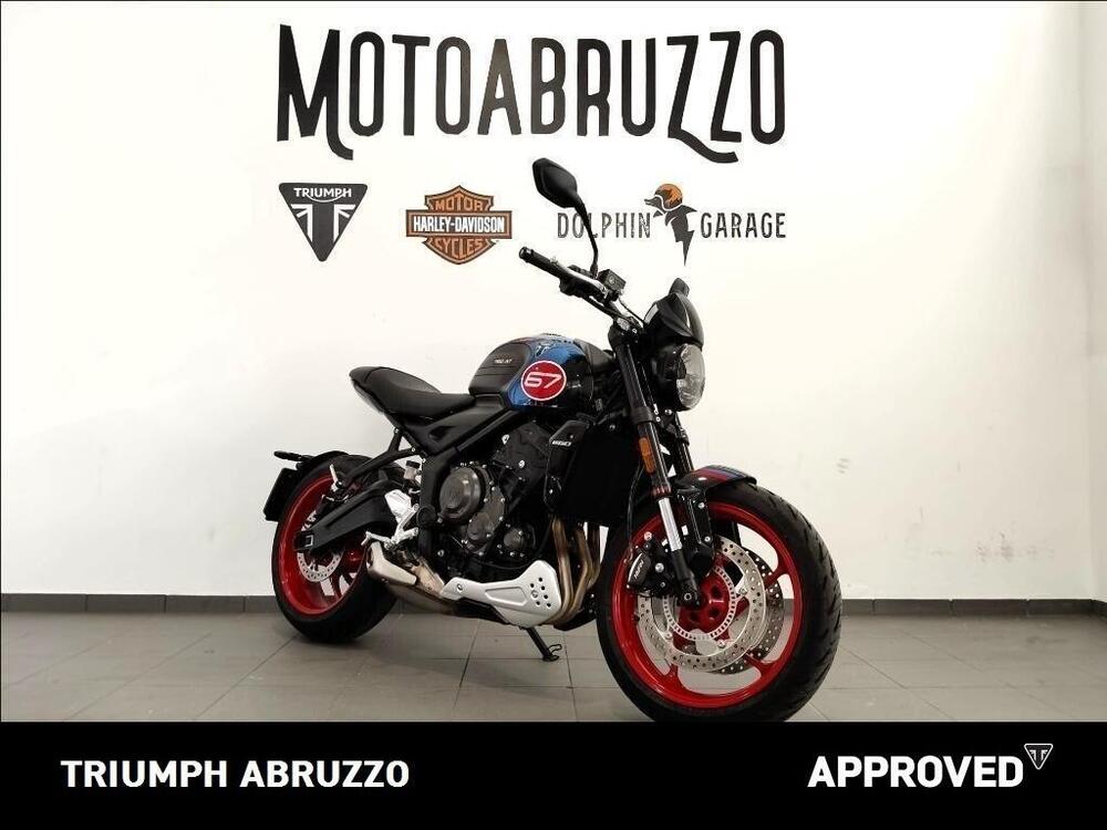 Triumph Trident 660 Triple Tribute Edition (2025 - 26) (12)