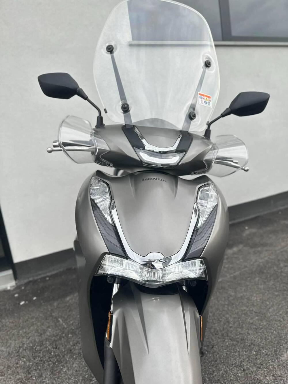 Honda SH 350 (2021 - 24) (4)