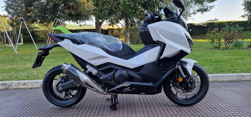 Honda Forza 750 (2025 - 26) (4)