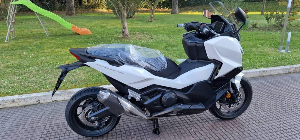 Honda Forza 750 (2025 - 26) (5)