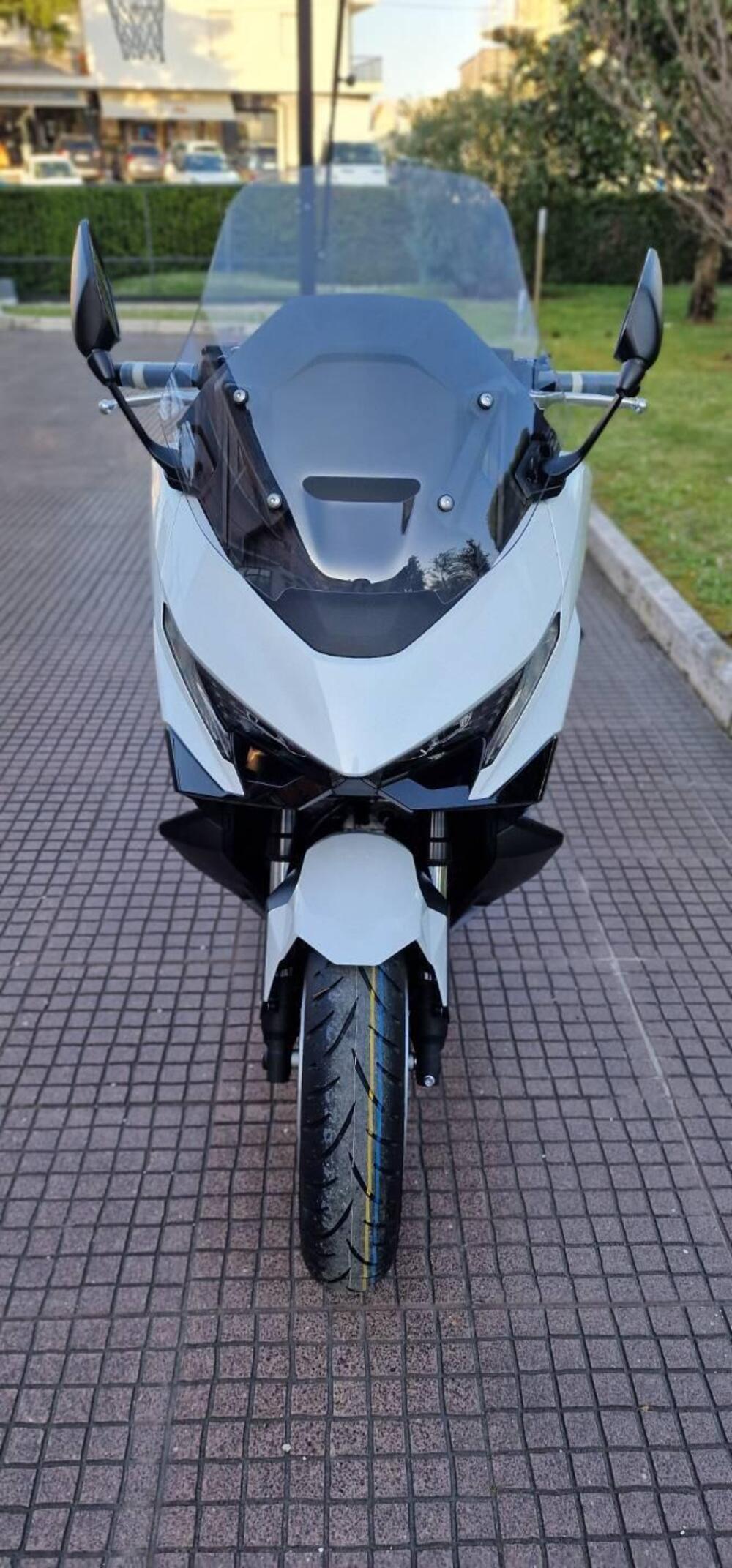 Honda Forza 750 (2025 - 26) (6)