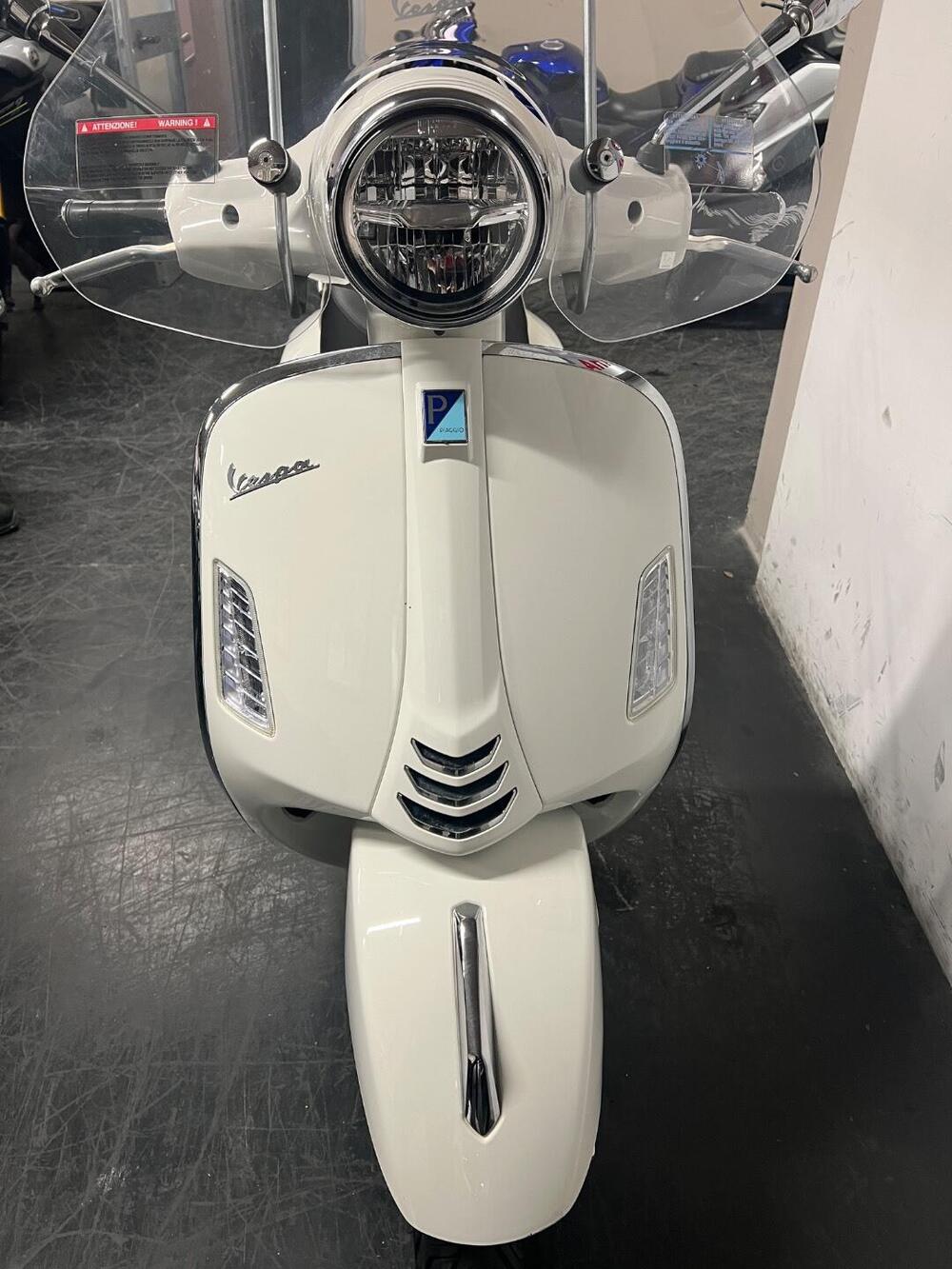 Vespa GTS 300 (2023 - 24) (3)