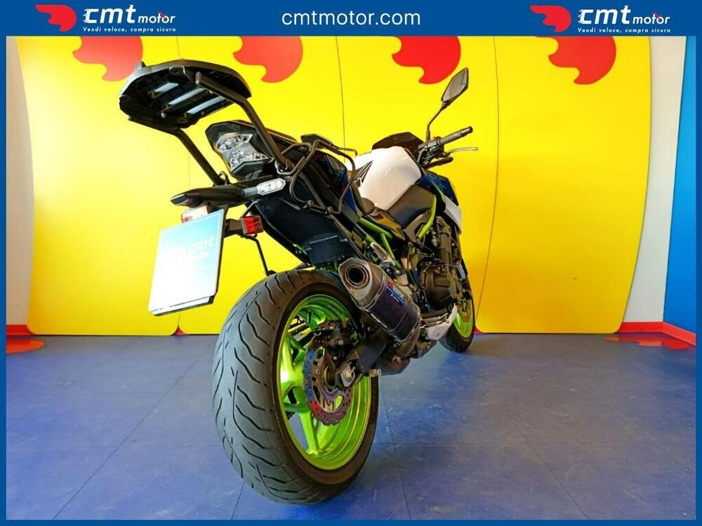 Kawasaki Z 900 Performance (2021 - 24) (4)
