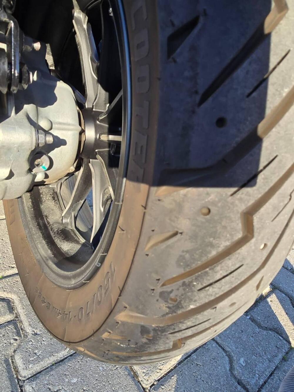 Voge Sfida SR4 (2022 - 24) (6)