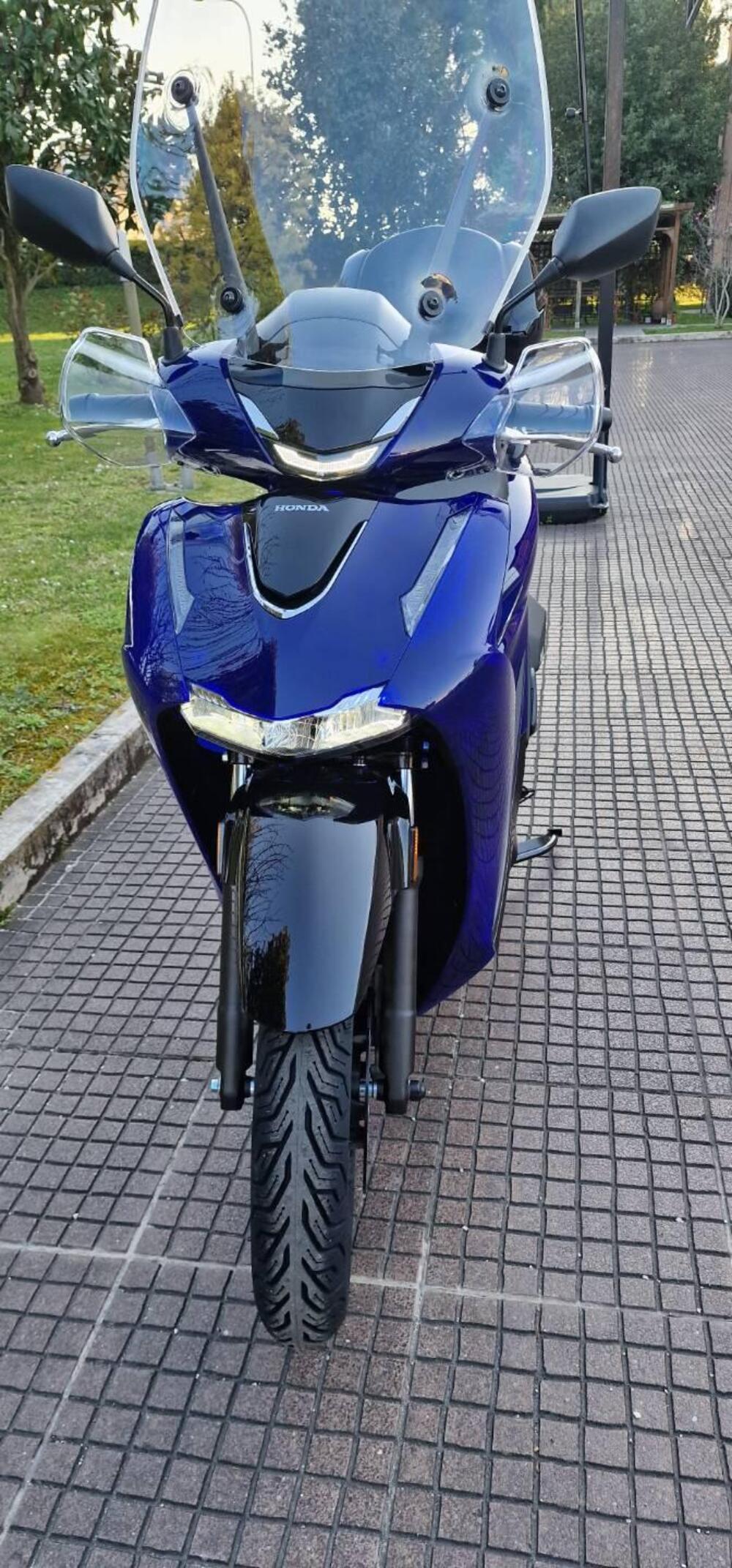 Honda SH 125 Vetro (2026) (3)