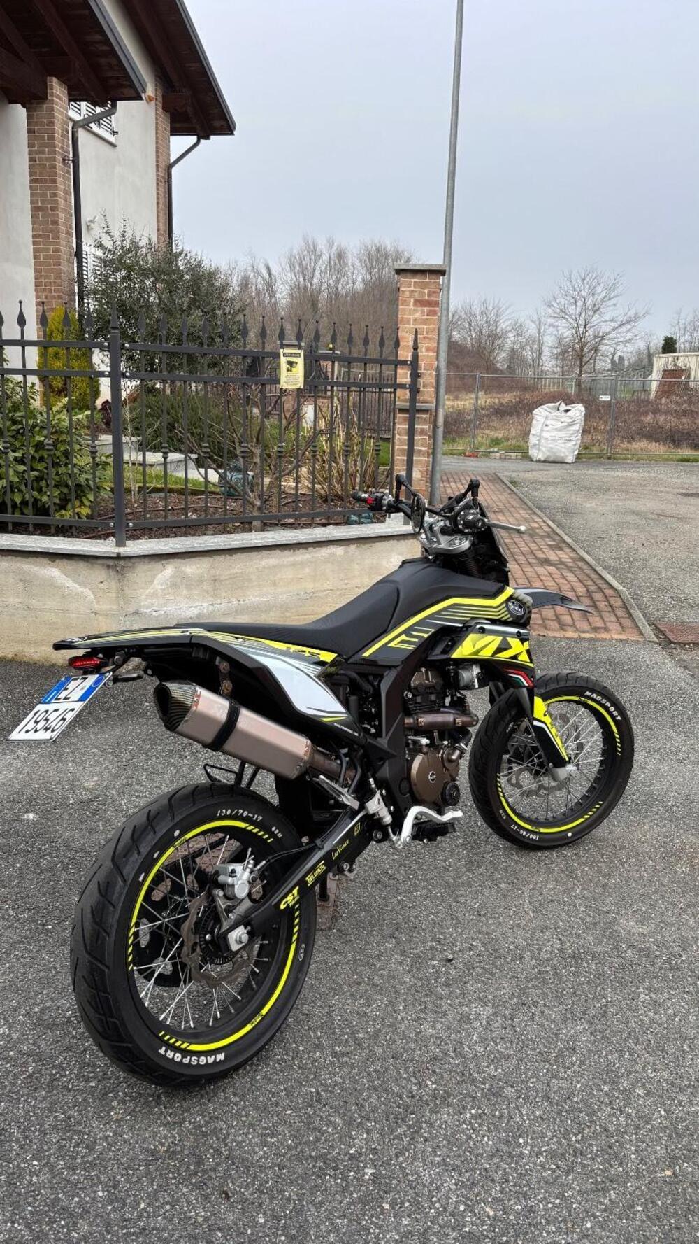 FB Mondial SMX 125 Motard (2021 - 24) (2)