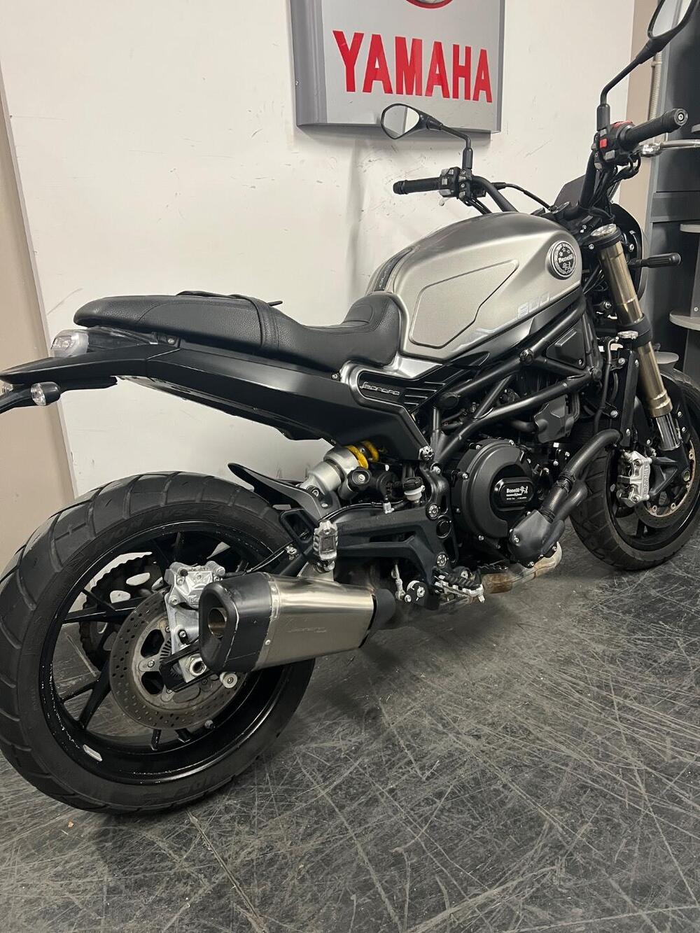 Benelli Leoncino 800 (2022 - 26) (4)