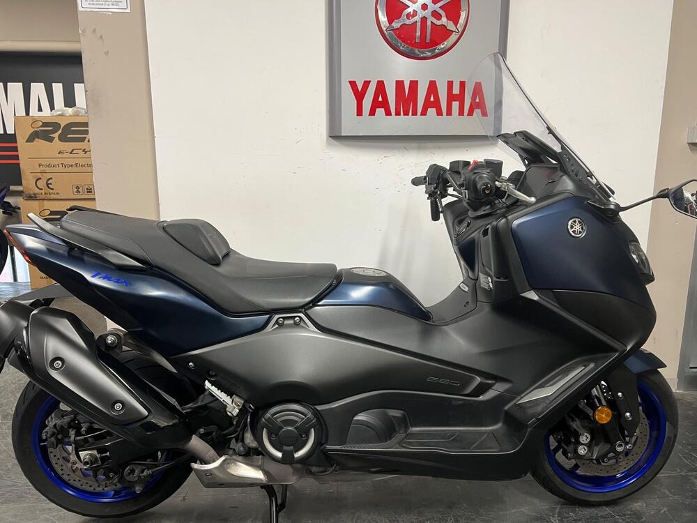 Yamaha T-Max 560 (2022 - 24)