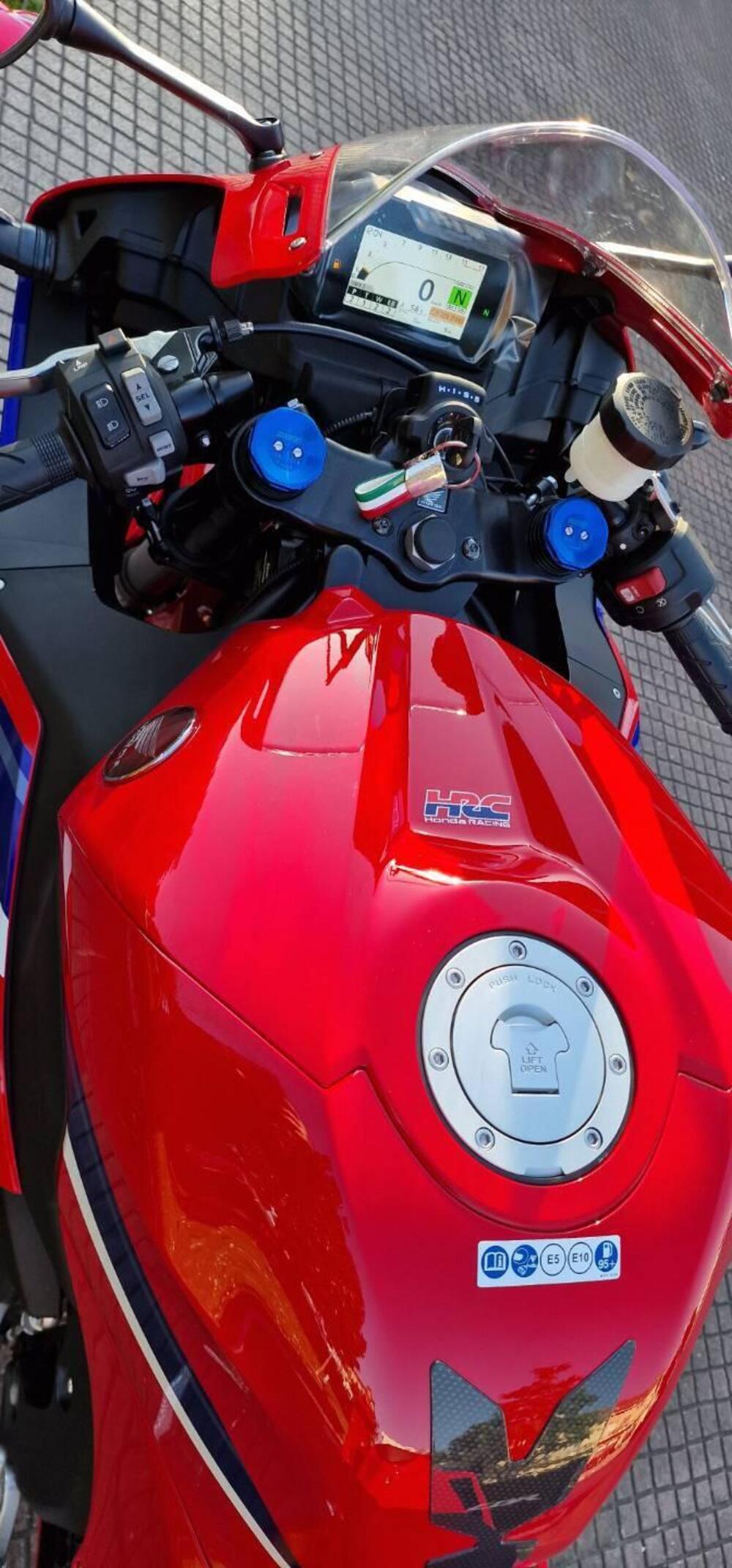 Honda CBR 600 RR (2024 - 26) (5)