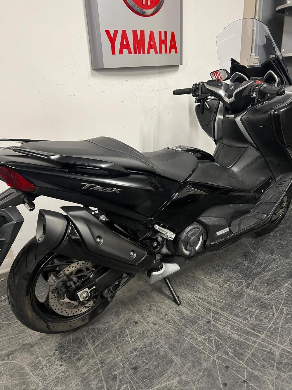 Yamaha T-Max 530 DX (2017 - 19) (6)