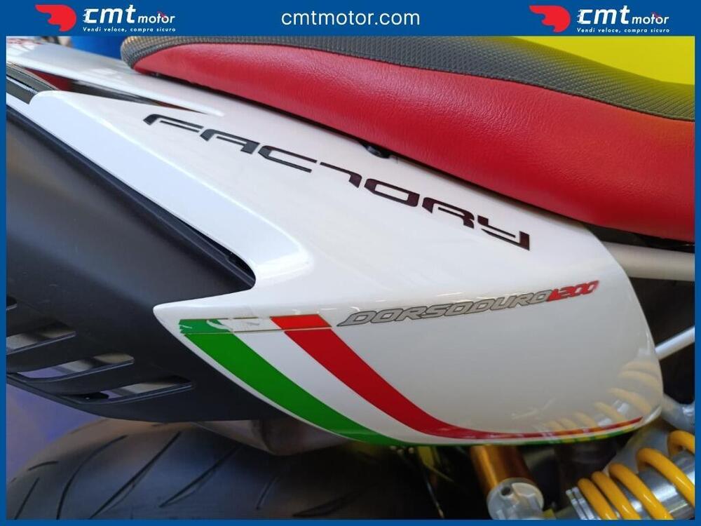 Aprilia Dorsoduro 1200 (2010 - 11) (9)