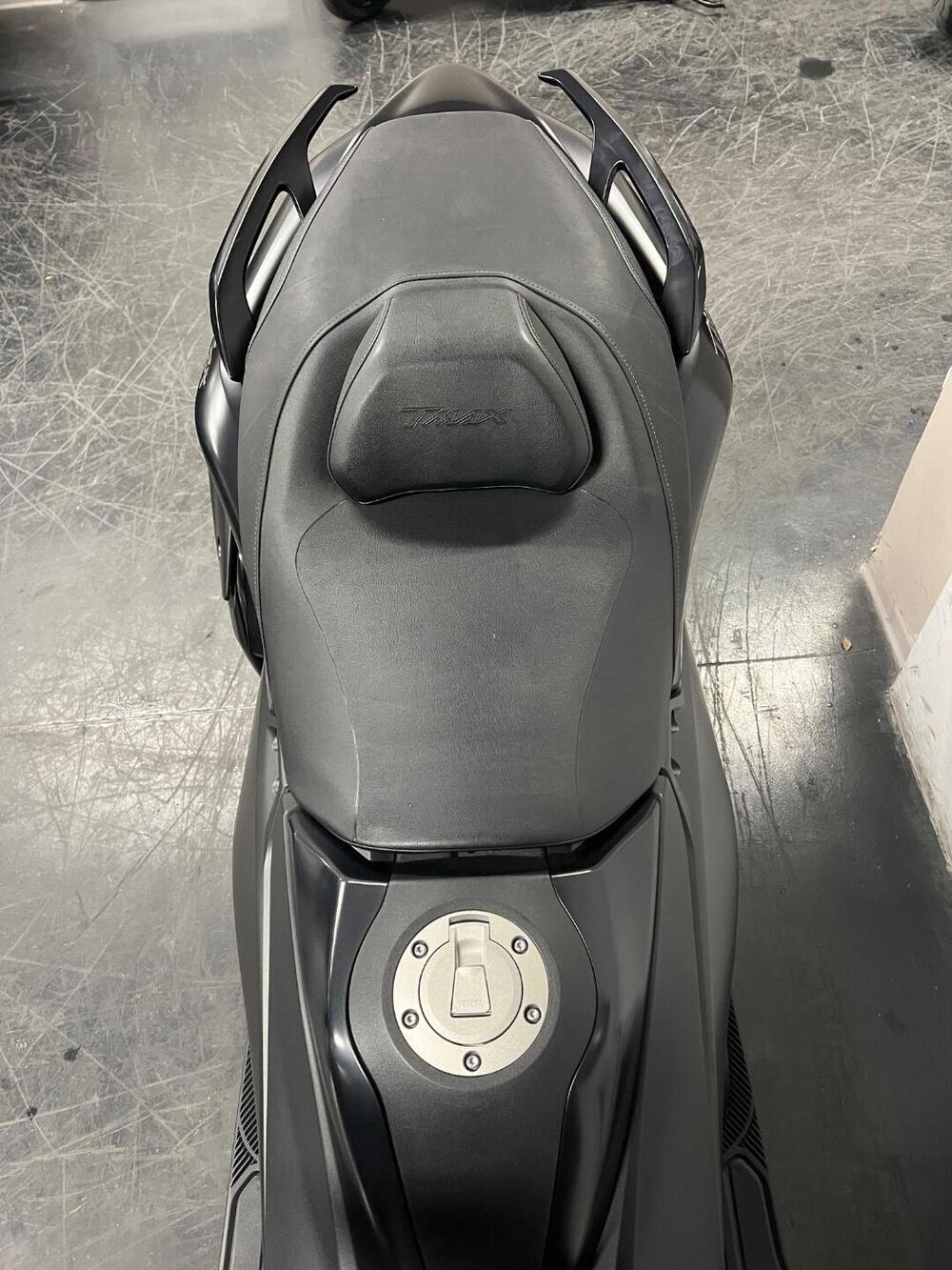 Yamaha T-Max 560 (2022 - 24) (7)