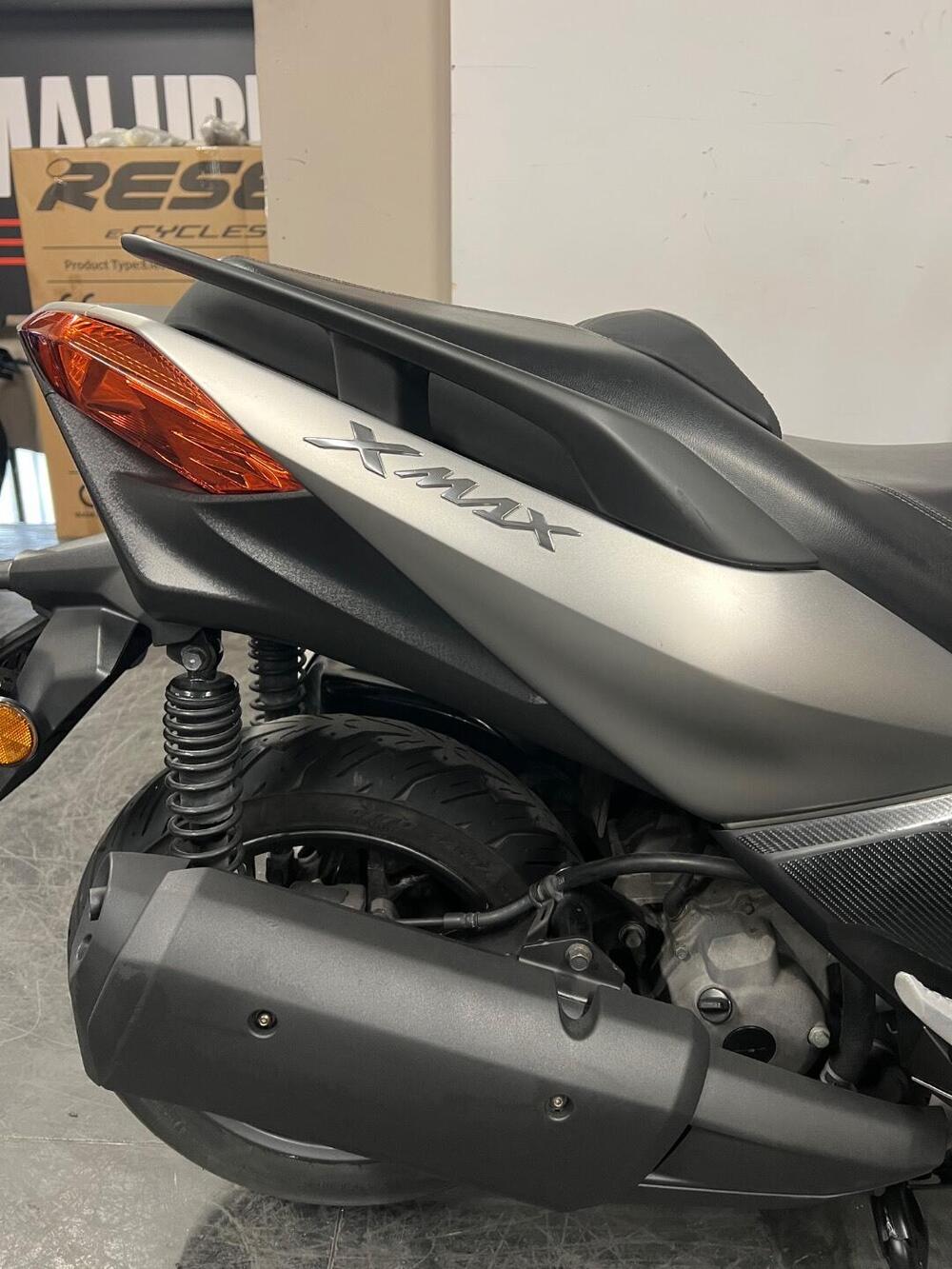 Yamaha X-Max 300 ABS (2017 - 20) (5)