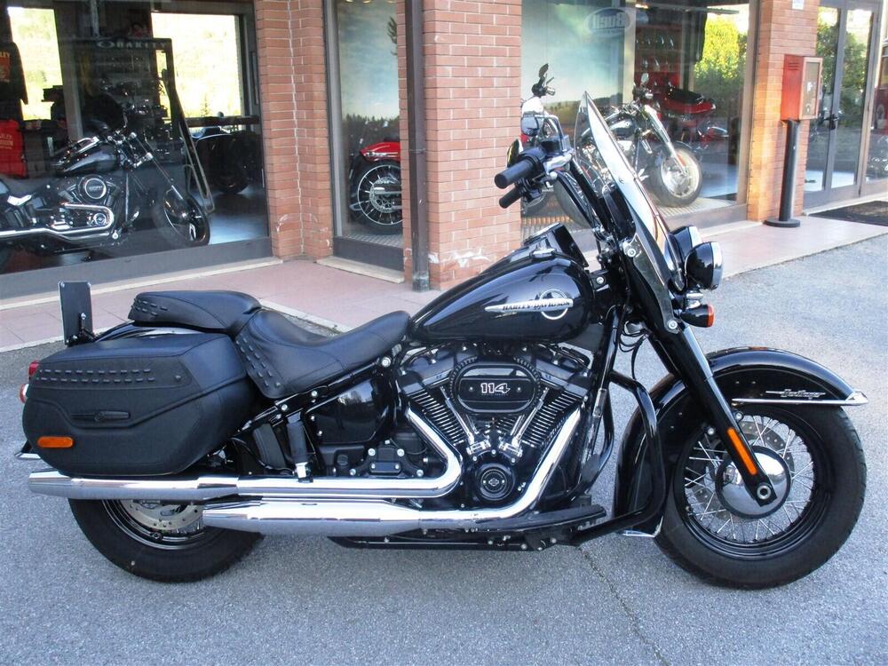Harley-Davidson 114 Heritage Classic (2018 - 20) - FLHCS